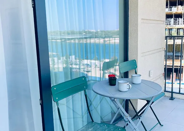 Waterfront Kalemegdan And River View With Garage Apartment *